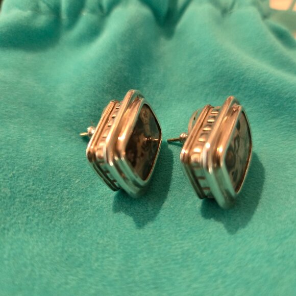 Slane and Slane Rare Column Earrings with Special Stone Centers - Picture 2 of 4